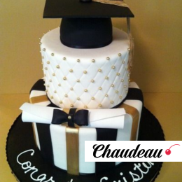 Торт на выпускной «С выпускным!» на заказ